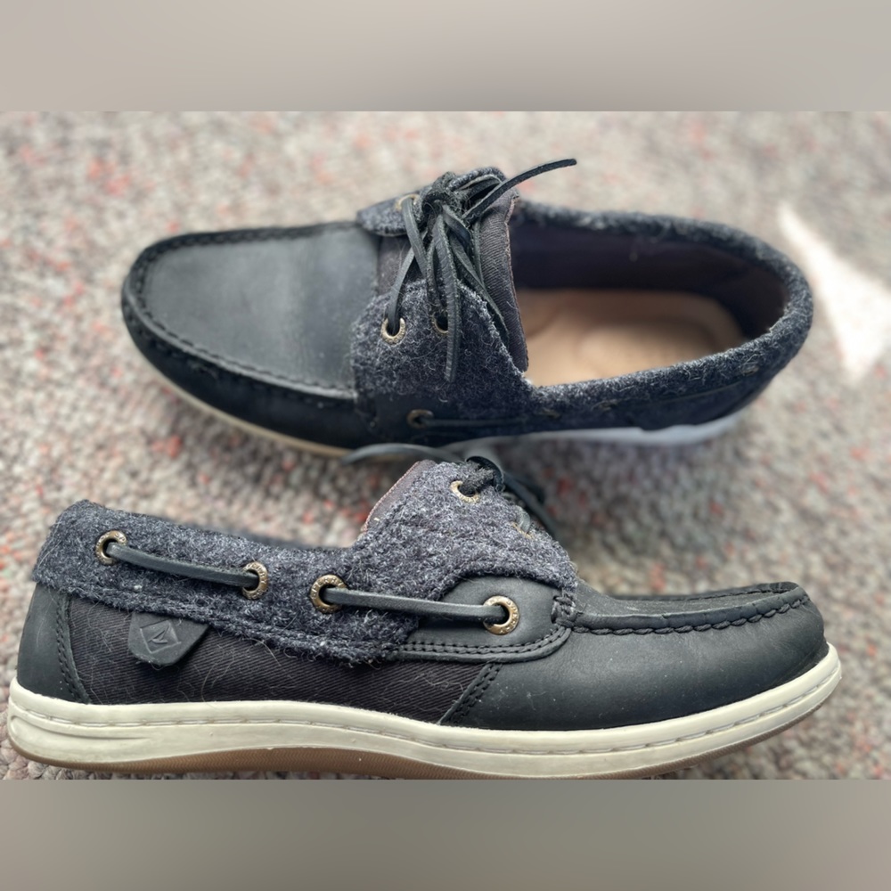 Skerry Koifish in Charcoal Flannel and Leather